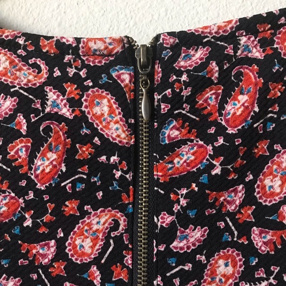 Pattern Dress - Picture 4 of 4